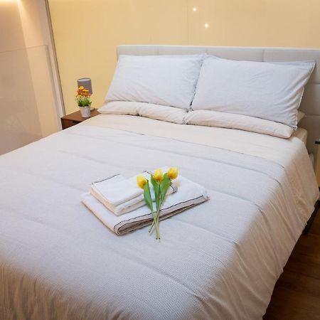 Mori Siciliani House Aparthotel Aci Castello Bagian luar foto