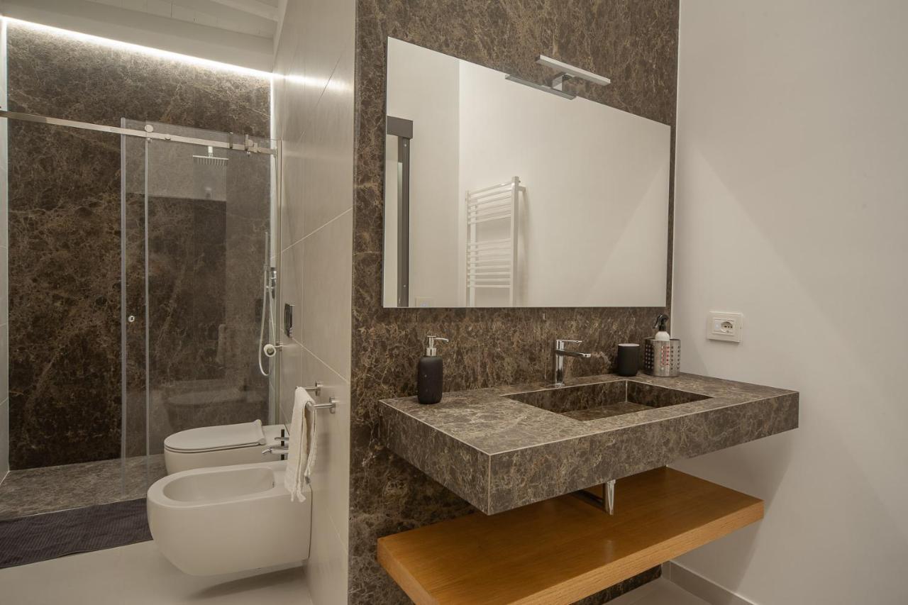 Mori Siciliani House Aparthotel Aci Castello Bagian luar foto