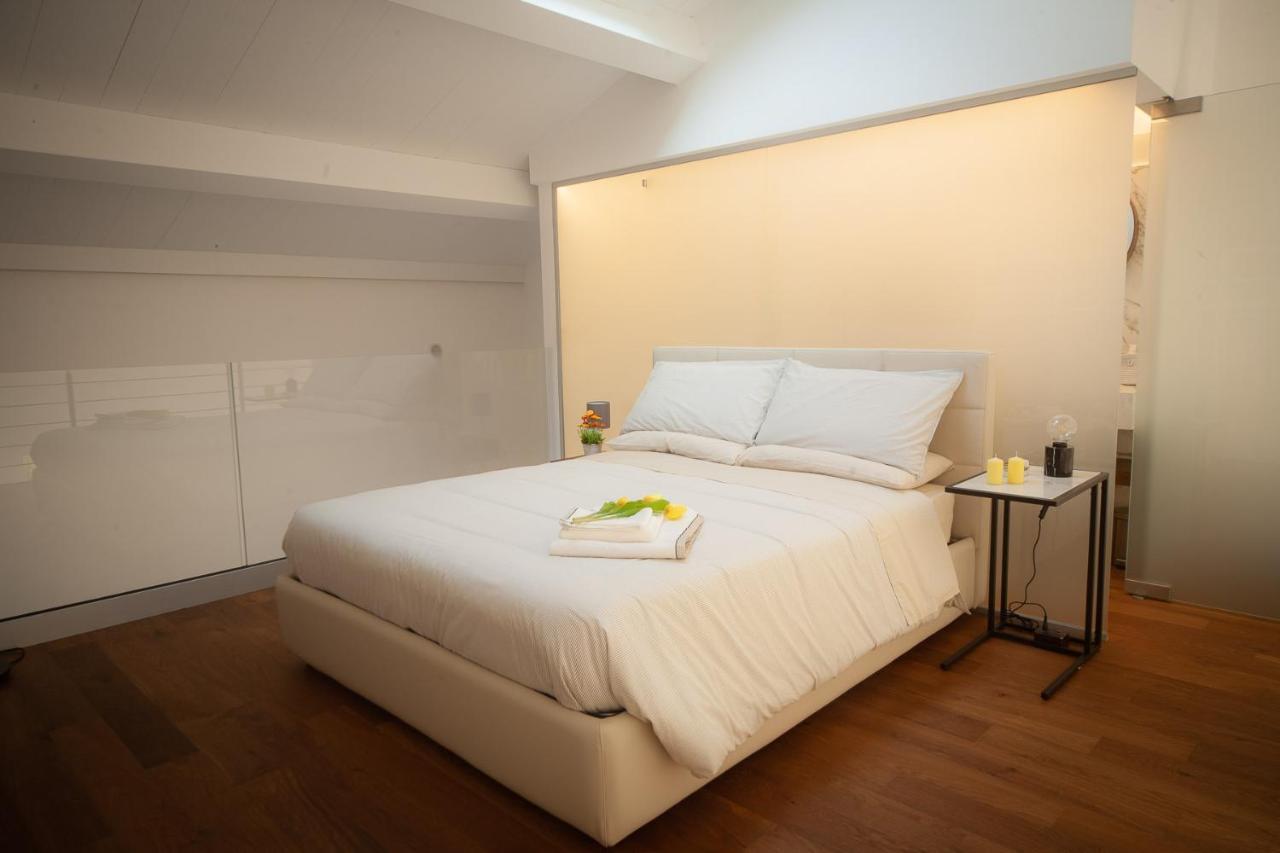 Mori Siciliani House Aparthotel Aci Castello Bagian luar foto